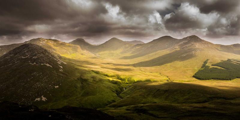 97COS18深度解析：动漫文化浪潮中的现象级盛会